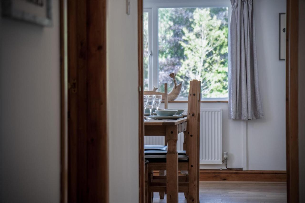 Tucking Mill - 3 Bedroom Holiday Home - Stepaside Stepaside  Exterior foto